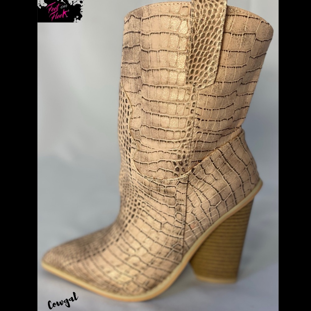 COWGAL  - SOFT SNAKE/REPTILE PRINT METALLIC BLUSH/ROSE' PULL ON COWGIRL BOOT